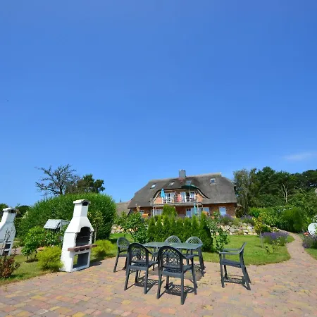 Sonnenkliff-3 By Interhome Groß Zicker