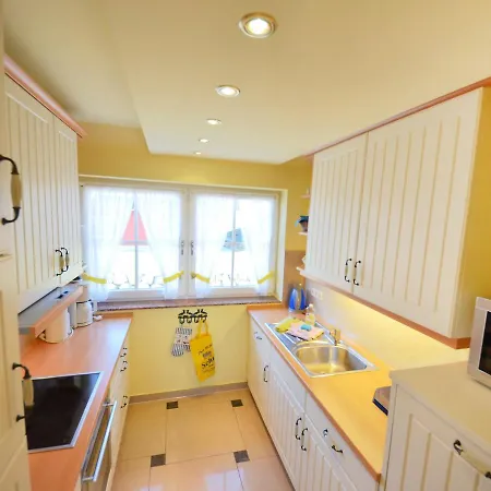 Sonnenkliff-3 By Interhome Groß Zicker